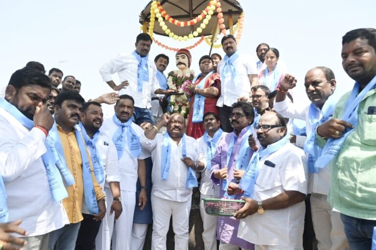 Telangana Chatrapathi: తెలంగాణ ఛత్రపతి సర్దార్ సర్వాయి పాపన్న గౌడ్