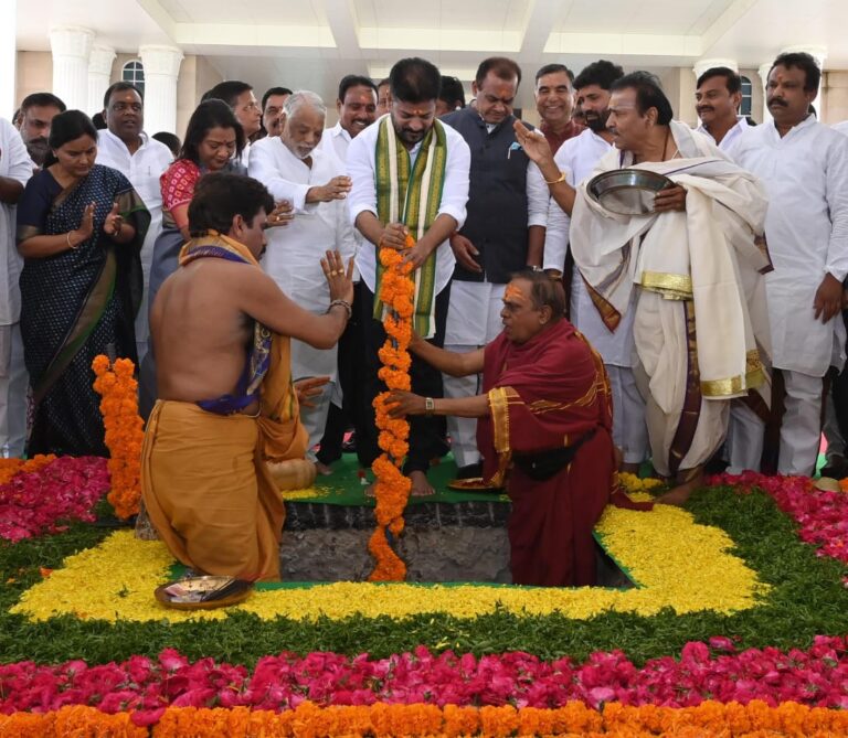 Telangana Thalli Vigrahavishkarana:  మిలియ‌న్ మార్చ్ త‌ర‌హాలో తెలంగాణ త‌ల్లి విగ్ర‌హావిష్క‌ర‌ణ