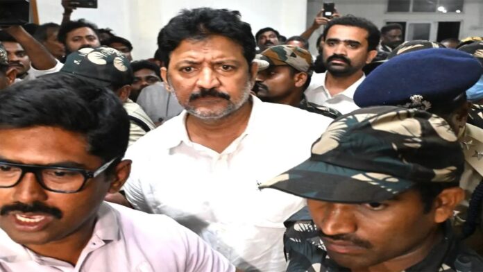 Vallabhaneni Vamsi