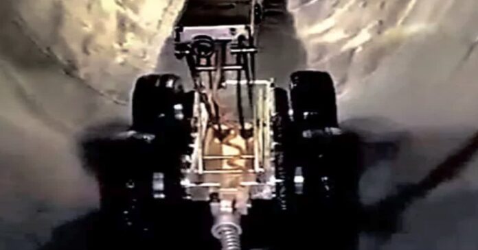 Robotic technology for urban flood management