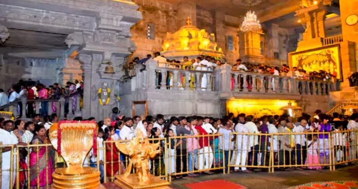 Temples closed due to lunar eclipse