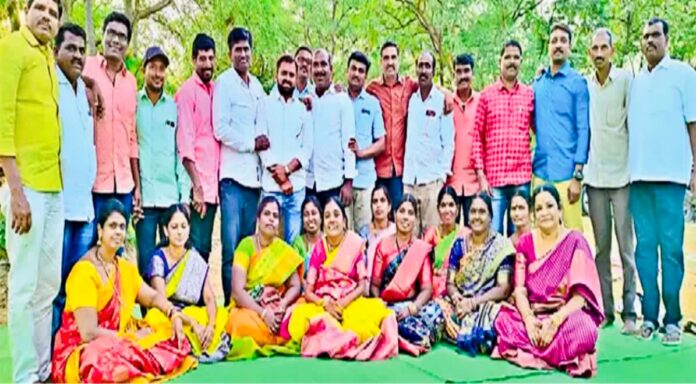 Yellareddypet school alumni social service