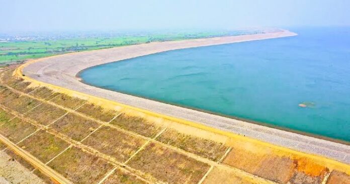 Mallanna Sagar project compensation issues