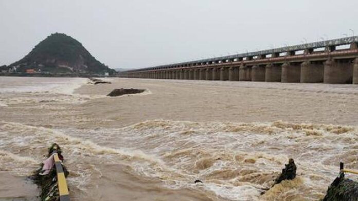 Prakasam Barrage, Krishna River Flood, Second Flood Warning