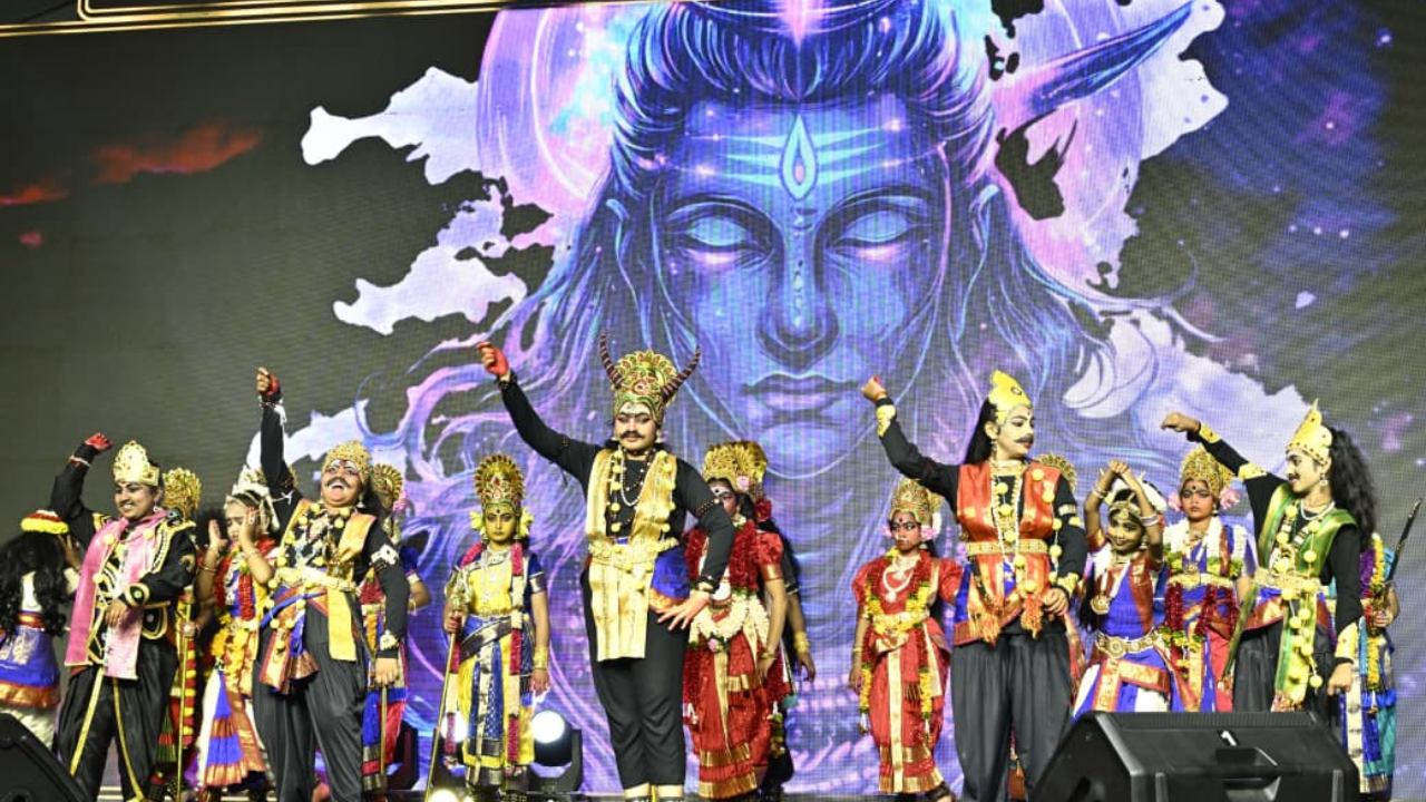 CM Chandrababu diwali veduka