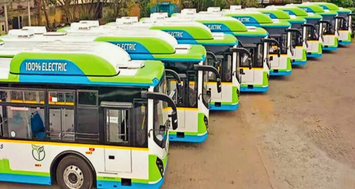 Private electric buses vs RTC