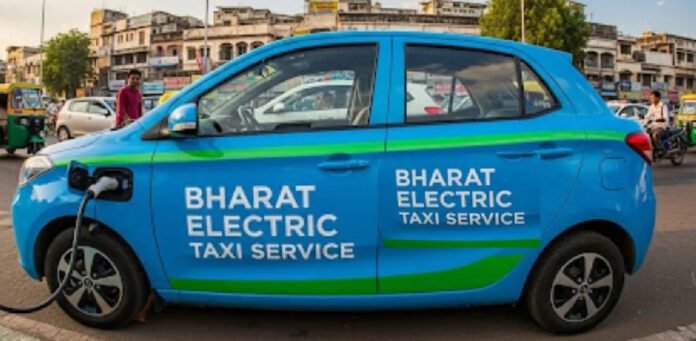 Bharat Taxi Service to Start in November: Pilot Project in Delhi Targets 1 Lakh Drivers by 2030