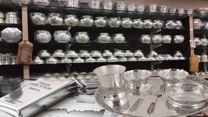 India's Silver Price Hits Rs 1.87 Lakh per Kg, Is Market Rally Continues