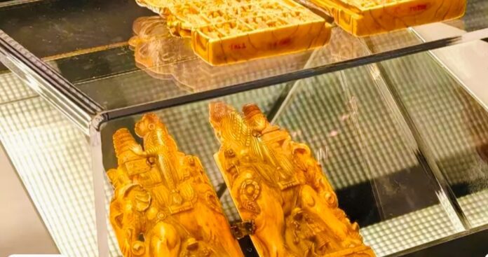 Ancient Indian ivory carving