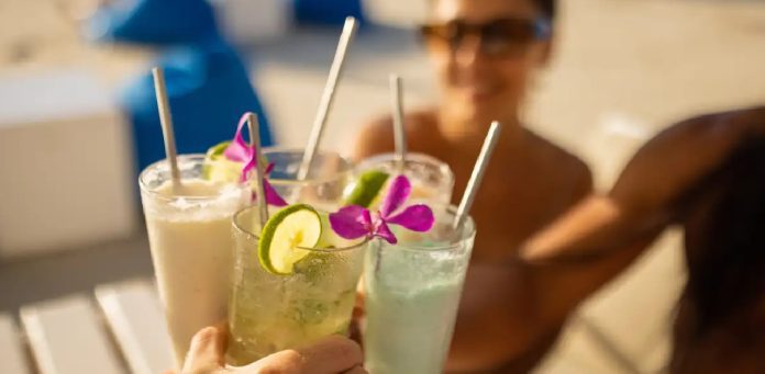 Thailand's New Alcohol Law: 'Mid-Day Drinking Ban' Sparks Restaurant Industry Outcry